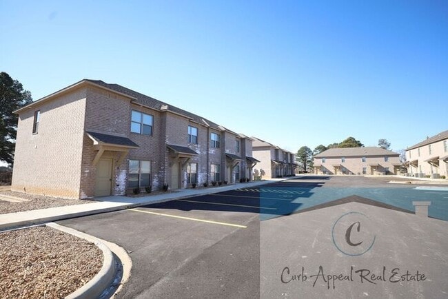 Building Photo - First month move in special $900!! Luxury 2 bed 2 bath apartment - brand new construction!! Washe...