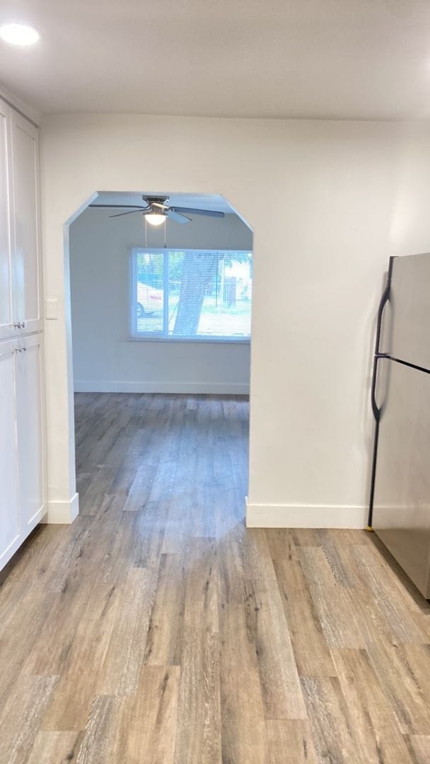 Building Photo - Recently Updated Delhi Home