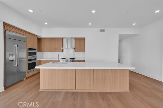 Building Photo - 3614 Rivington