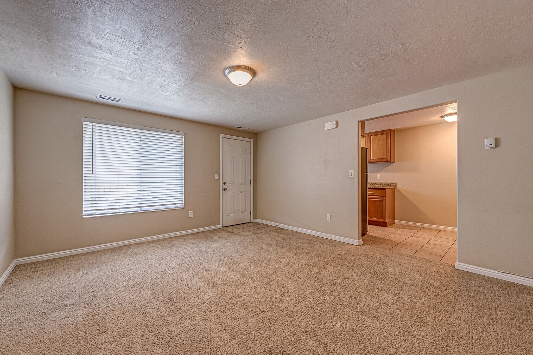 Building Photo - 455 N 400 W