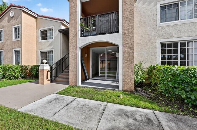 Building Photo - 2011 Renaissance Blvd