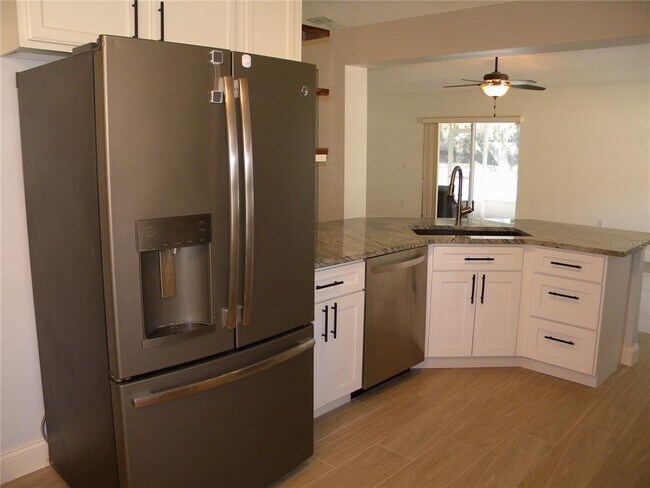 Building Photo - 1821 Corner Meadow Cir