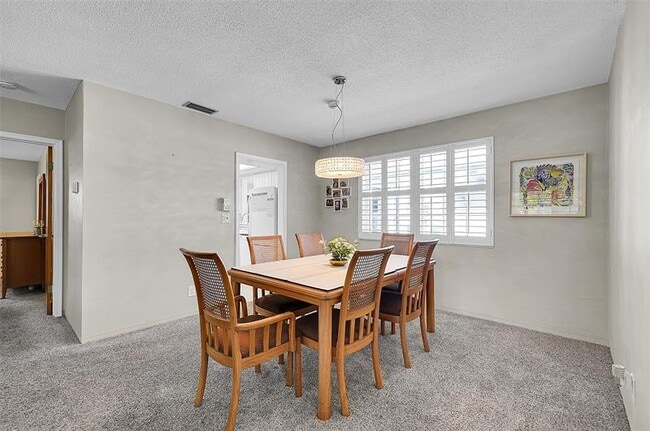 Building Photo - 2705 Roosevelt St