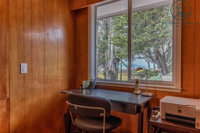 Building Photo - 2 Bedroom Carmel Home with Views of Point Lobos