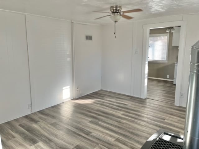 Building Photo - 133 W House