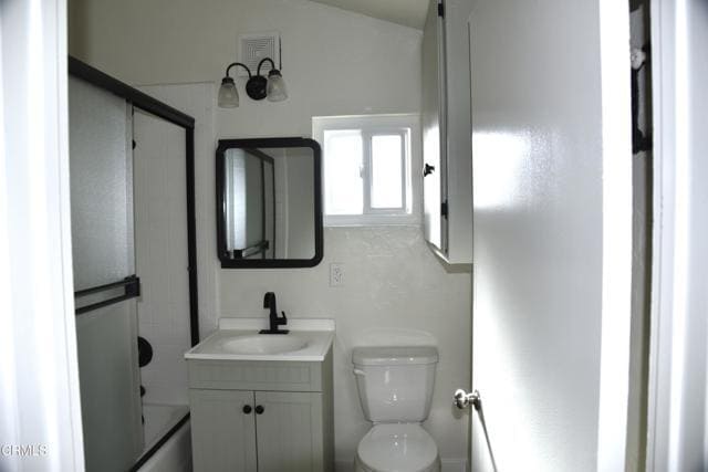 Building Photo - 1539 Vista Del Mar Dr