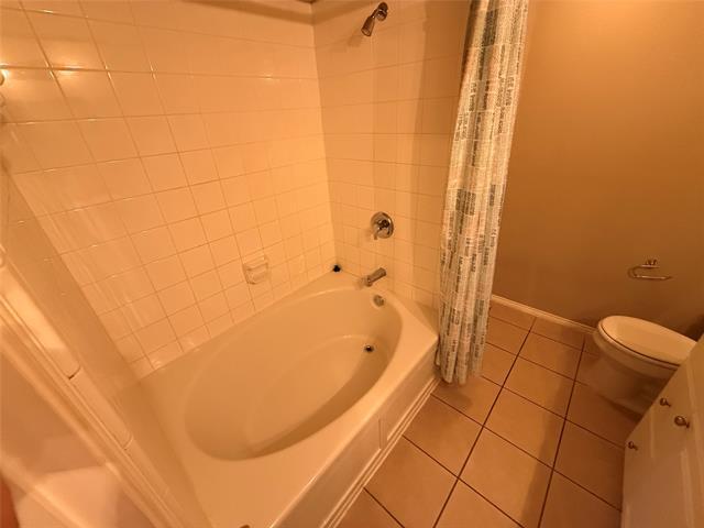 Building Photo - 9301 Goldenview Dr