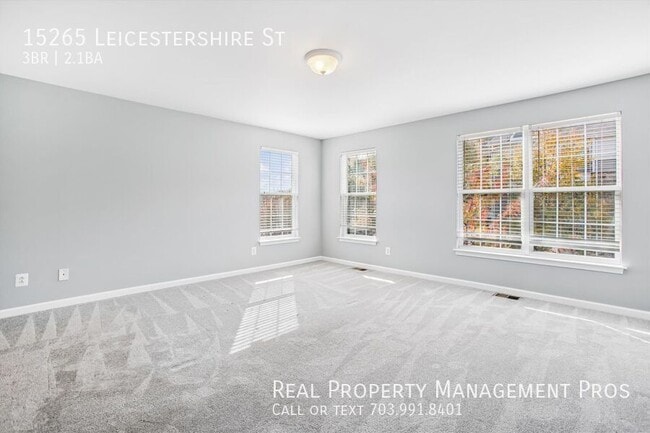 Building Photo - 15265 Leicestershire St