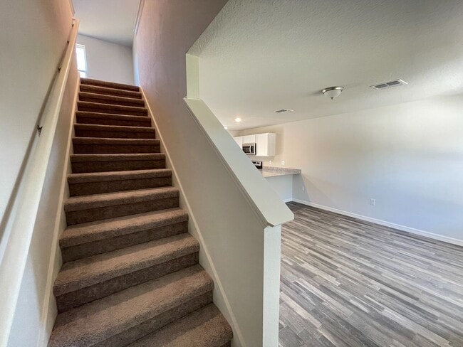 Building Photo - Poinciana Village-1630 Tench Ct Poinciana, FL 34759