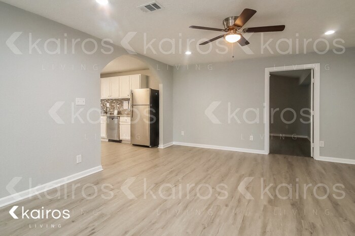 Building Photo - 7214 Cardinal Cir