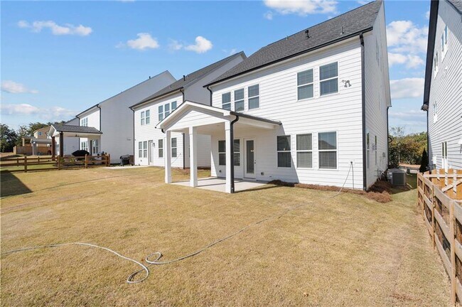 Building Photo - 1042 Winding Br Dr