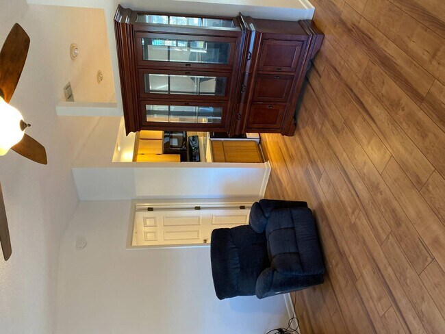 Building Photo - 5344 Elwood Rd