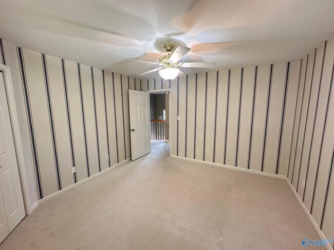 Building Photo - 114 Canterbury Dr