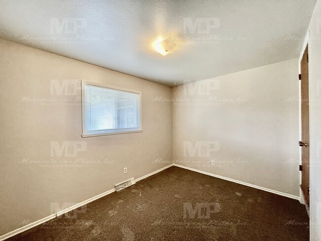 Building Photo - 1113 Hays St