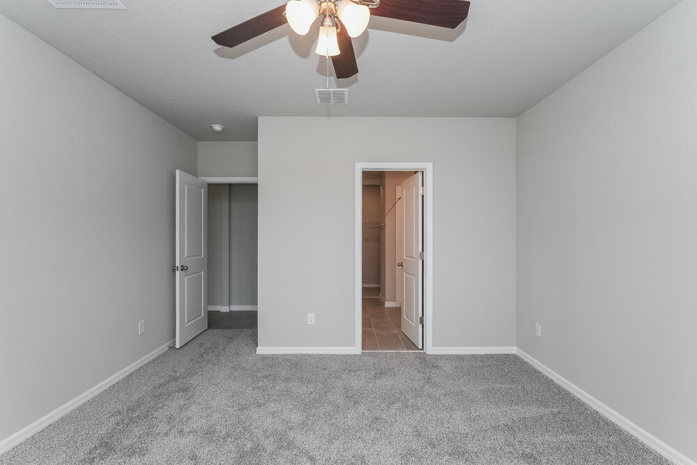 Building Photo - 38981 Harlow Rose Dr