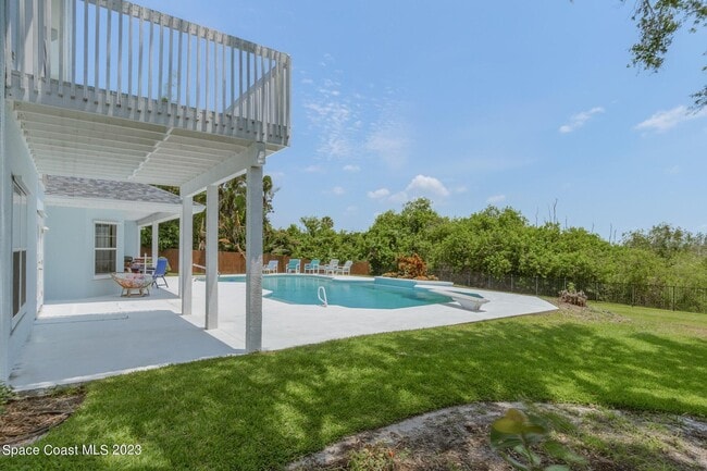 Building Photo - 2240 Marsh Harbor Ave