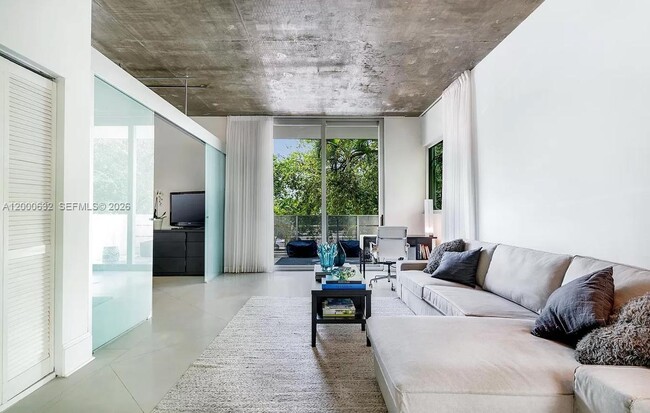 Building Photo - 1700 Meridian Ave