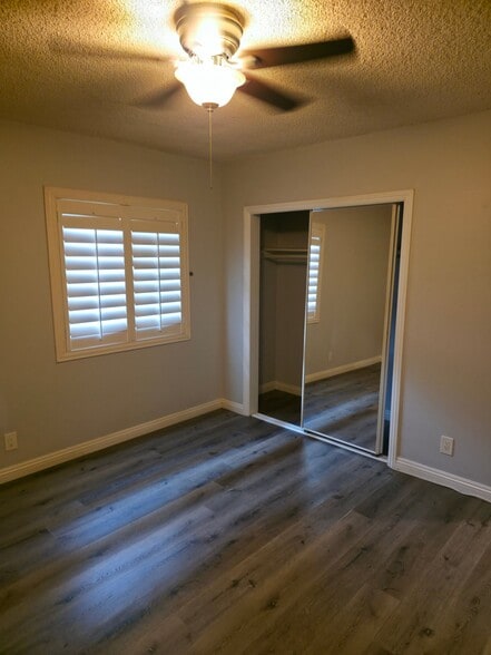 Building Photo - 3870 La Salle Ave