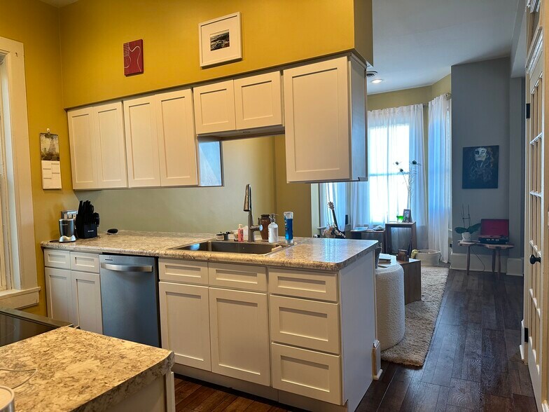 Kitchen view - 1633 Main St