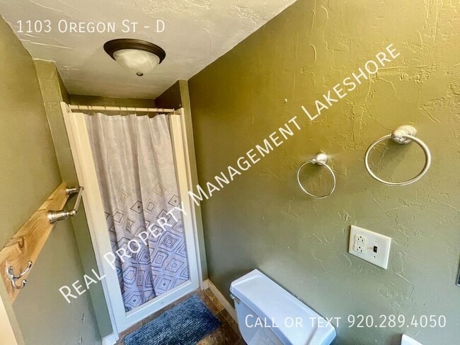 Building Photo - 1103 Oregon St