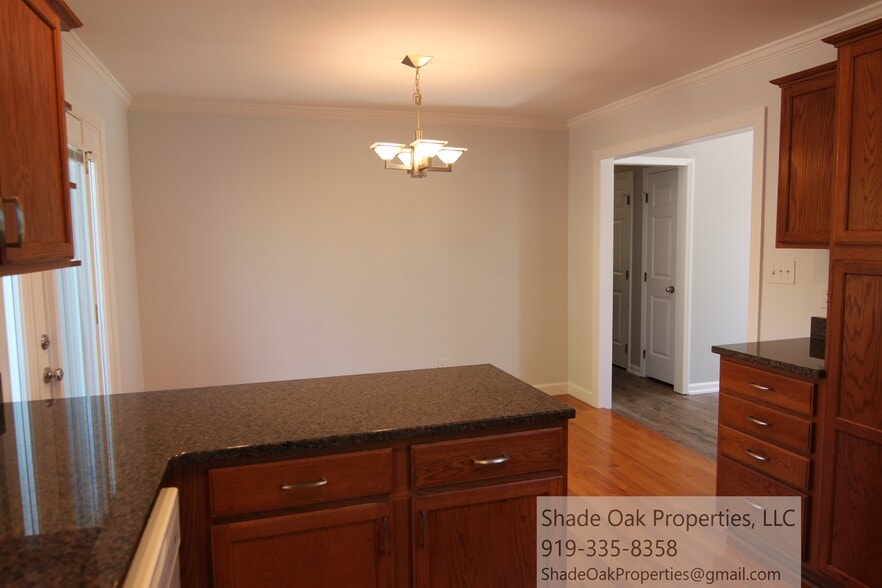 Dining room - 8608 Manns Loop Rd