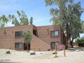 Building Photo - 330 S Beck Ave