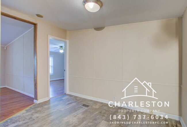 Building Photo - 756 Seaman Ln