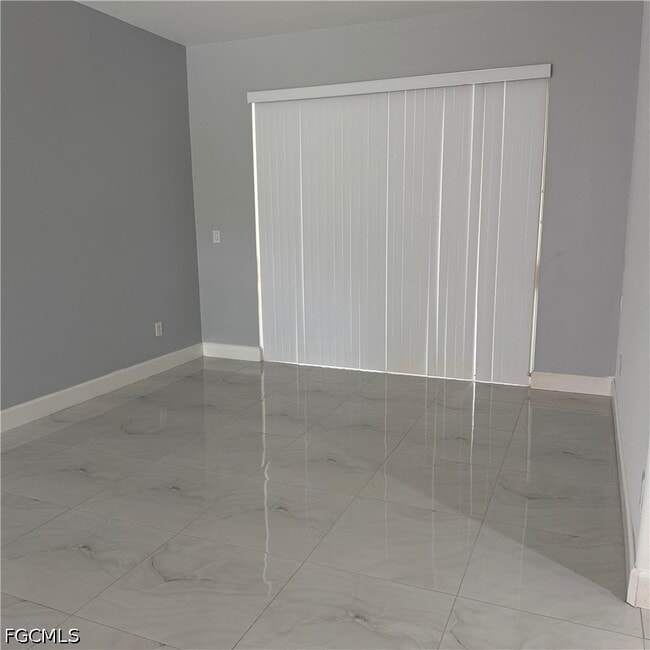Building Photo - 9561 Blue Stone Cir