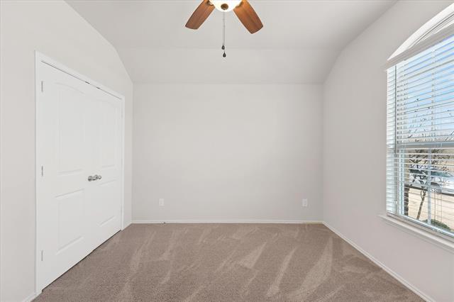 Building Photo - 4011 Springfield Ln