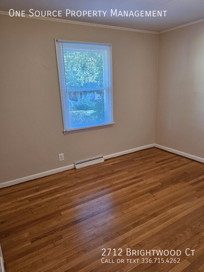 Building Photo - 2712 Brightwood Ct