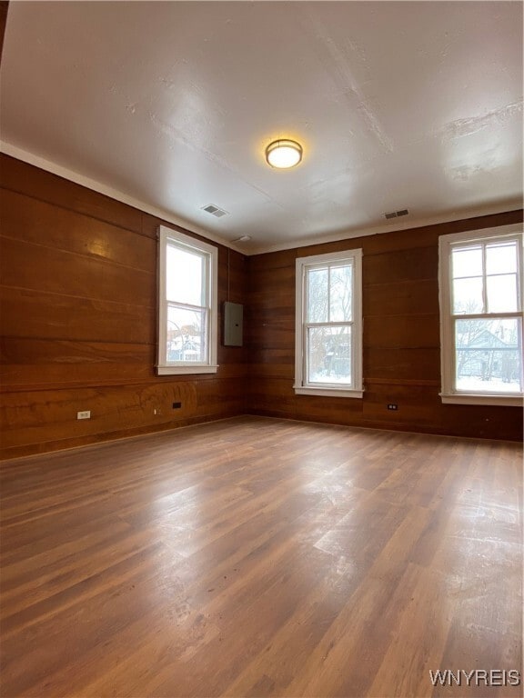 Building Photo - 235 High St