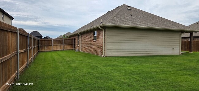 Building Photo - Elegant home in Stonewood Estates