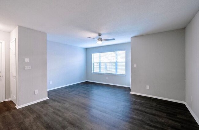 Building Photo - Luxurious 1-Bedroom Apartment in Atlanta’s Upper Westside | In-Home Washer & Dryer
