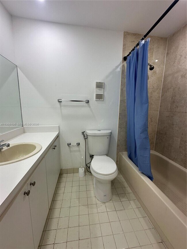 Building Photo - 7510 SW 152nd Ave