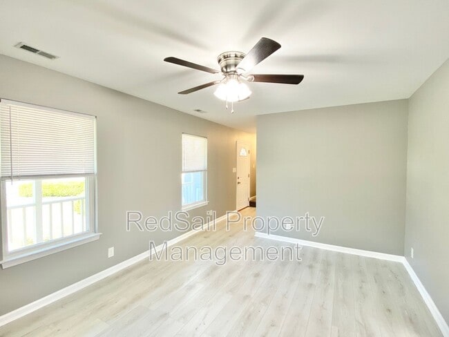 Building Photo - 184 Stony Ridge Ct