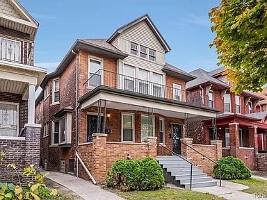 Building Photo - 310 Hendrie St