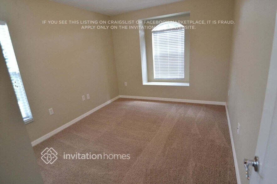 Building Photo - 12711 Standbridge Dr