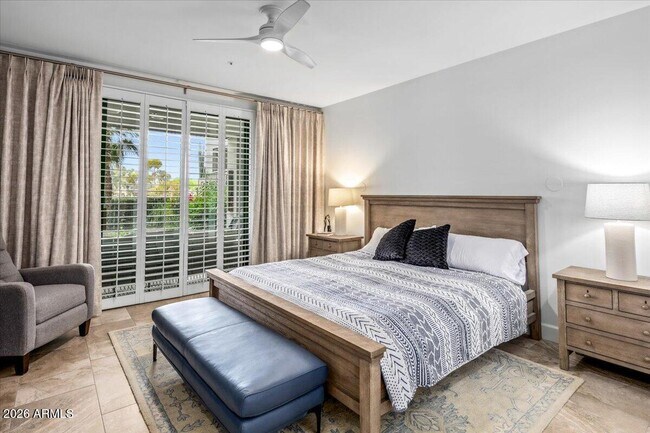 Building Photo - 7700 E Gainey Ranch Rd