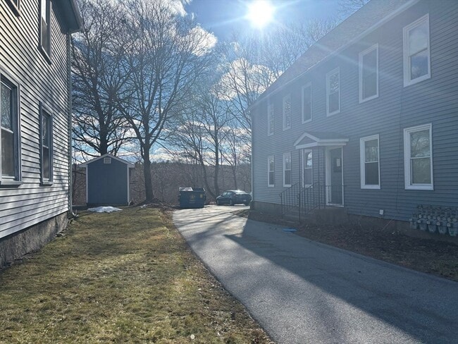 Building Photo - 292 Providence Rd