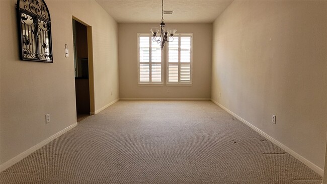 Building Photo - 17906 Castle Heath Ln