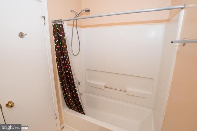 Building Photo - 6128 Hoskins Hollow Cir