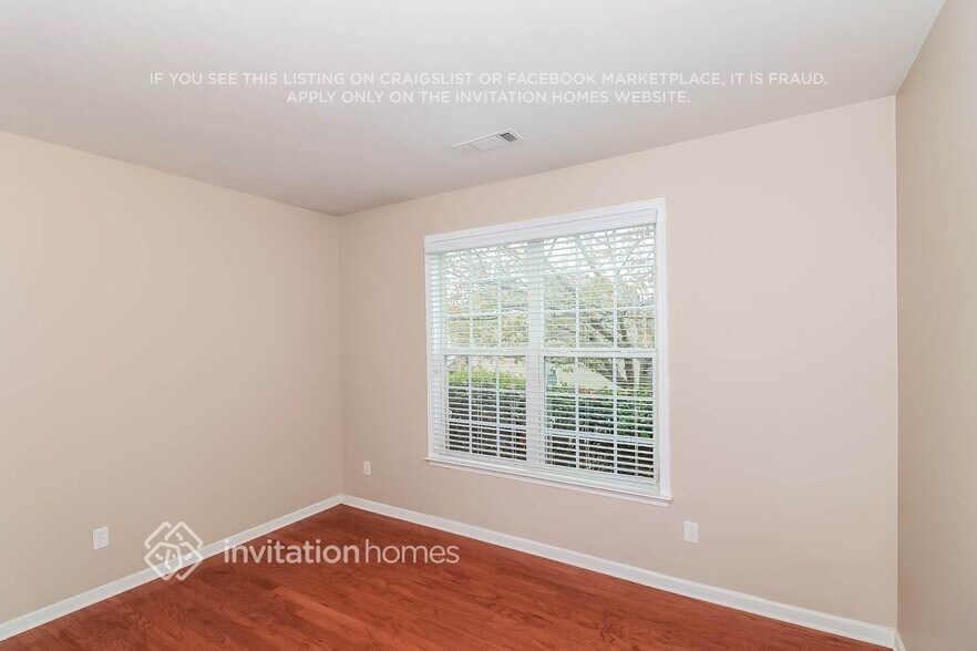 Building Photo - 3207 Drayton Manor Run