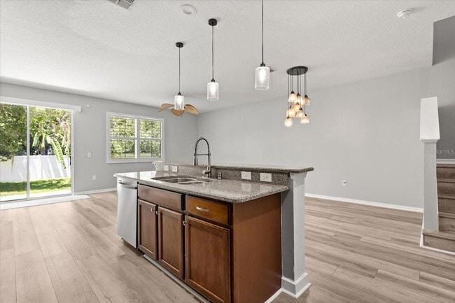 Building Photo - 364 Habitat Way