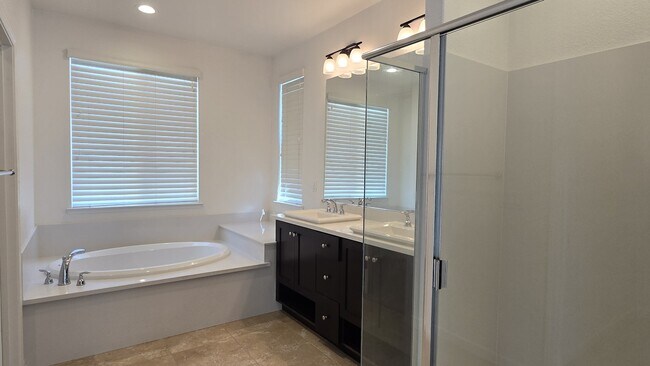 Building Photo - 18076 Calaveras Dr