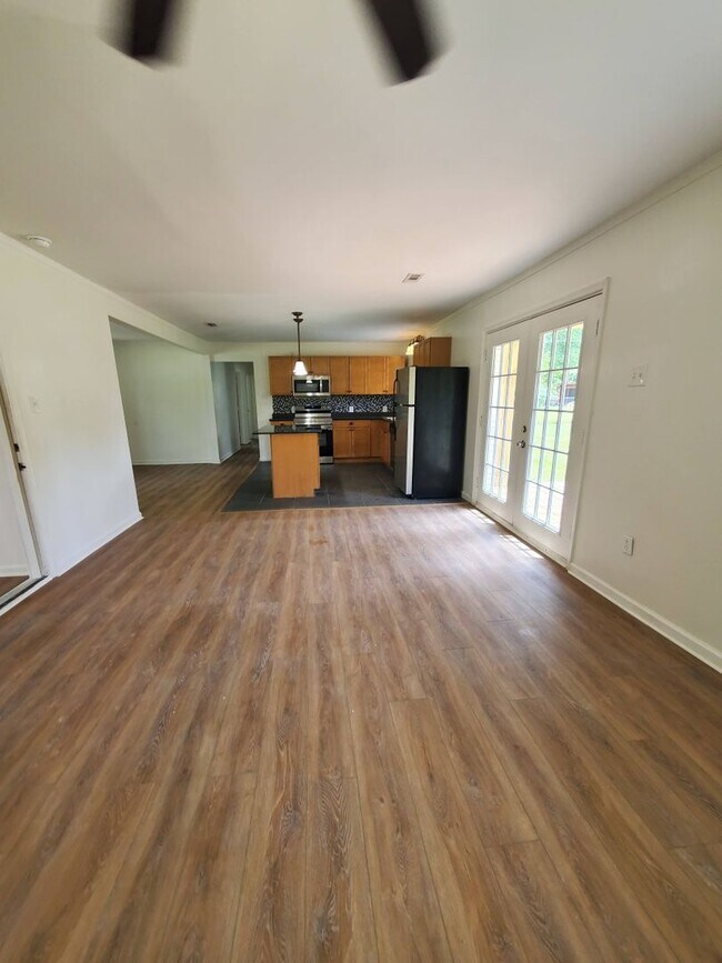 Building Photo - 2850 Copeland Rd