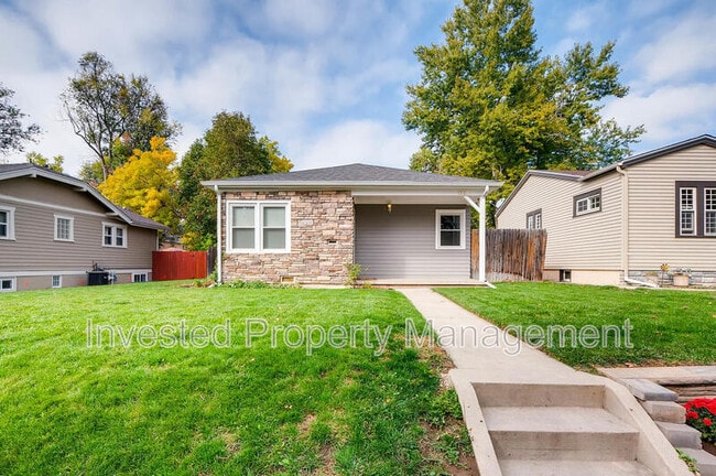 Building Photo - 1925 S Franklin St