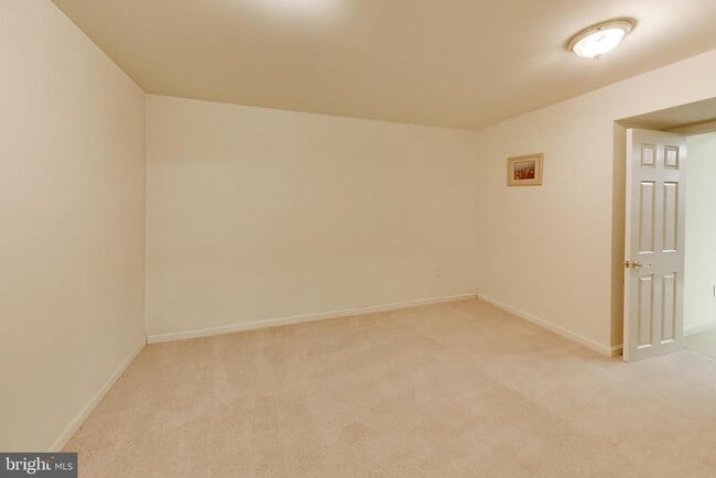 Building Photo - 14672 Brougham Way