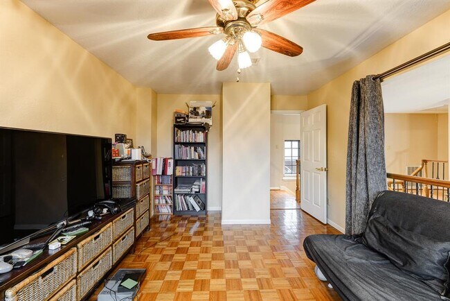 Building Photo - 2150 Paso Rello Dr