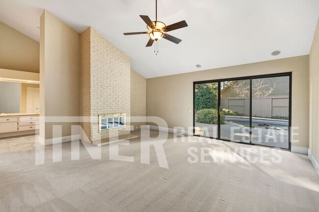 Building Photo - 1920 Gold Nugget Pl