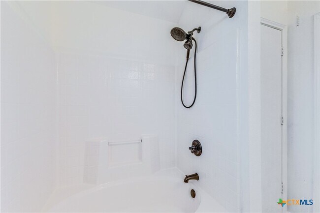 Building Photo - 1103 Madison